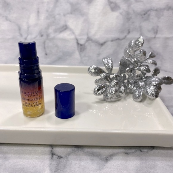Loccitane Immortelle Overnight Reset Oil-in-Serum, Lightweight, NEW - Mini 5 ml - Picture 2 of 13